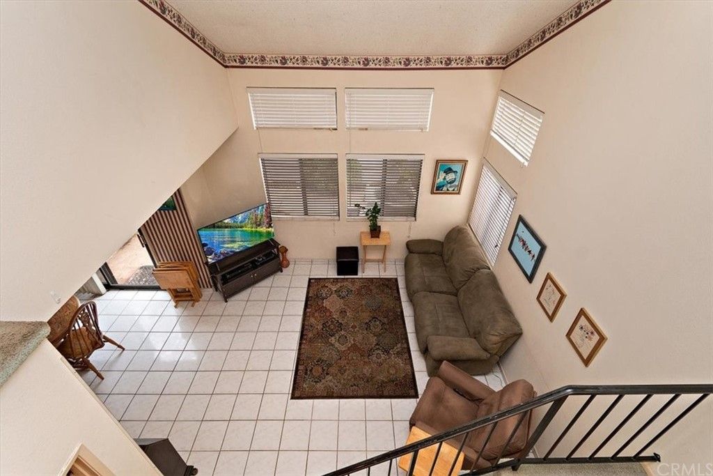 listing image 130729599070981729186