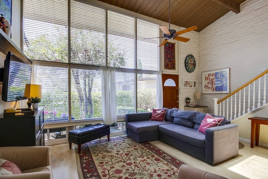 listing image 130727720425127963140