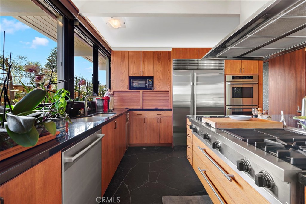 Monarch Bay (MB) - Residential