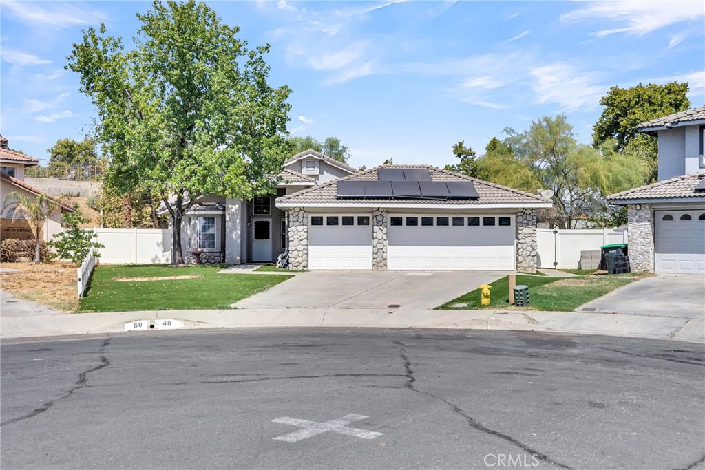 View Perris, CA 92570 house
