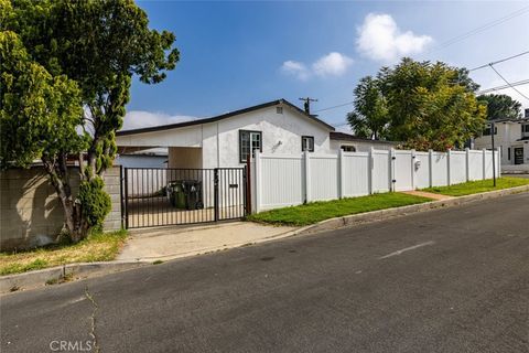 A home in Sunland