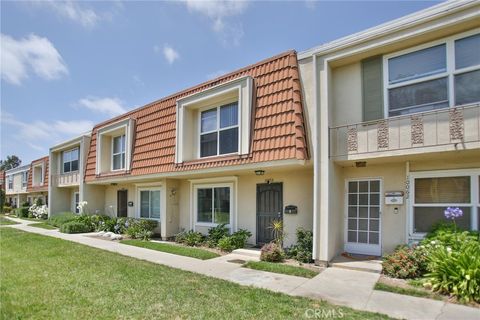 A home in Fountain Valley