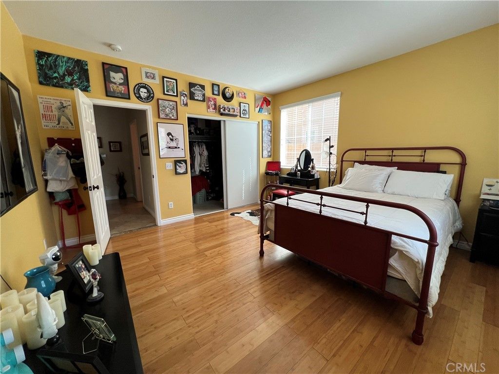 listing image 130728771871467337791