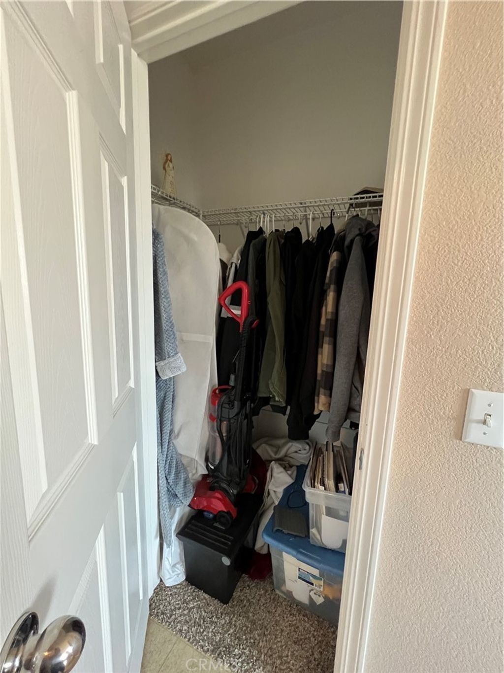 listing image 130722213308461308348
