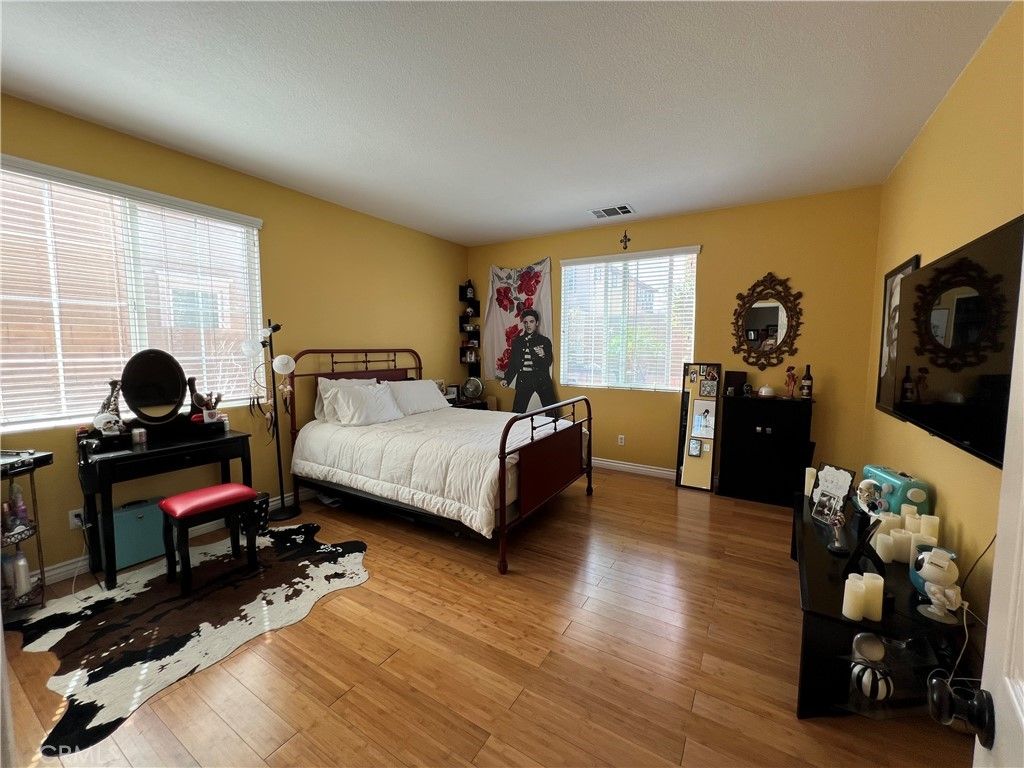 listing image 130728051296066184164