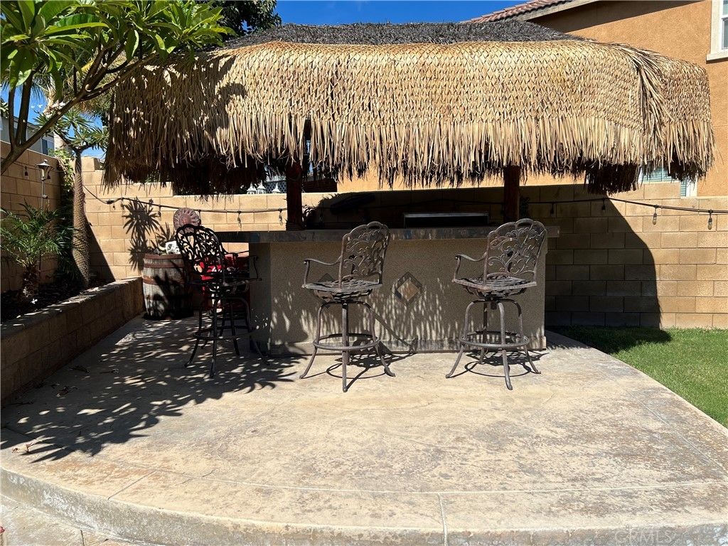 listing image 130720245519665726652