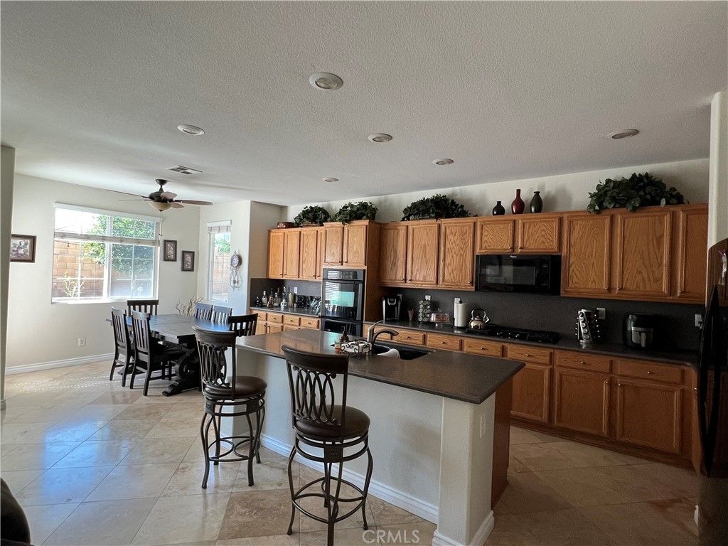 listing image 130726978115019602462