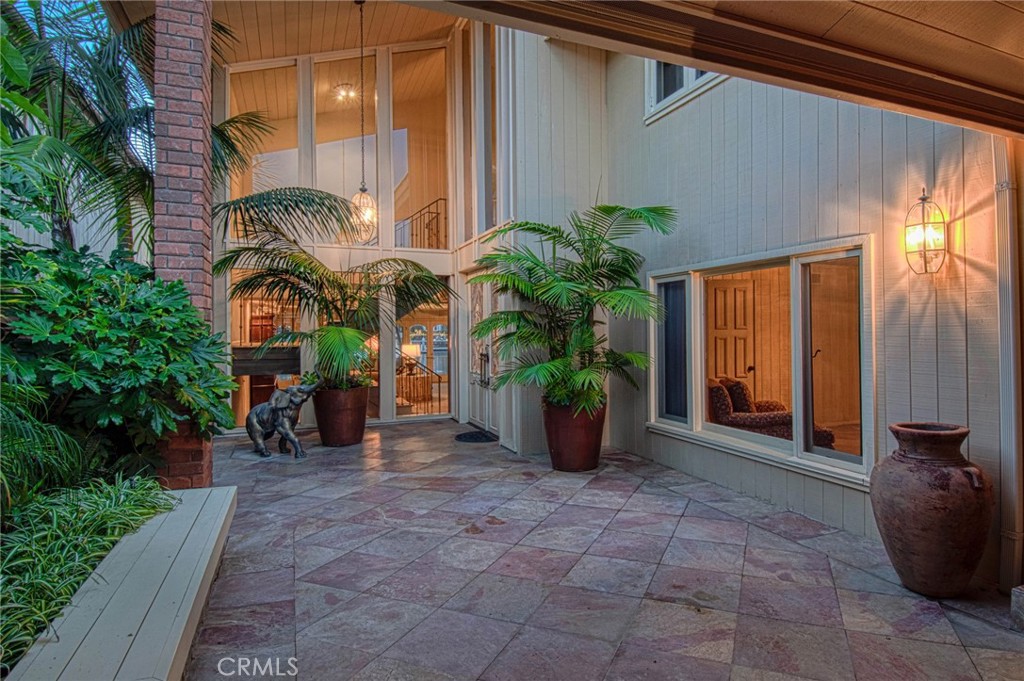 Linda Isle (LIND) - Residential