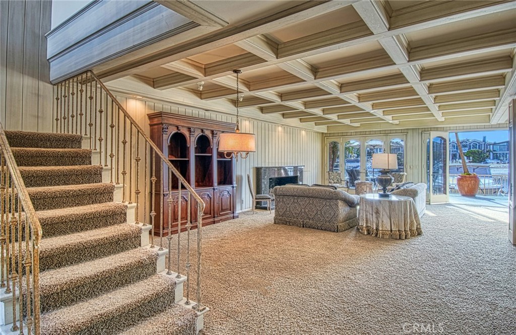 Linda Isle (LIND) - Residential