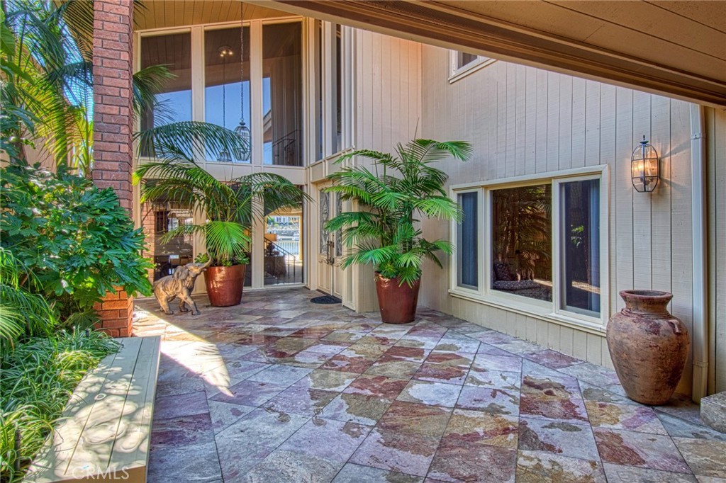 Linda Isle (LIND) - Residential