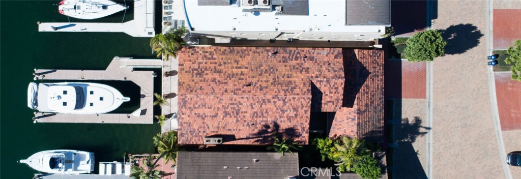 Linda Isle (LIND) - Residential