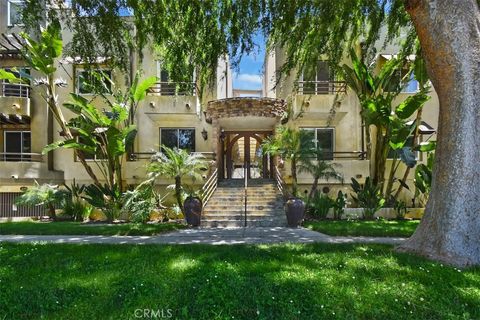 A home in Studio City