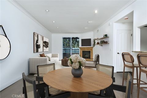 A home in Studio City