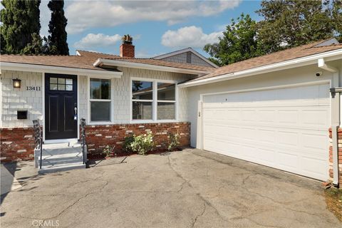 A home in Valley Glen