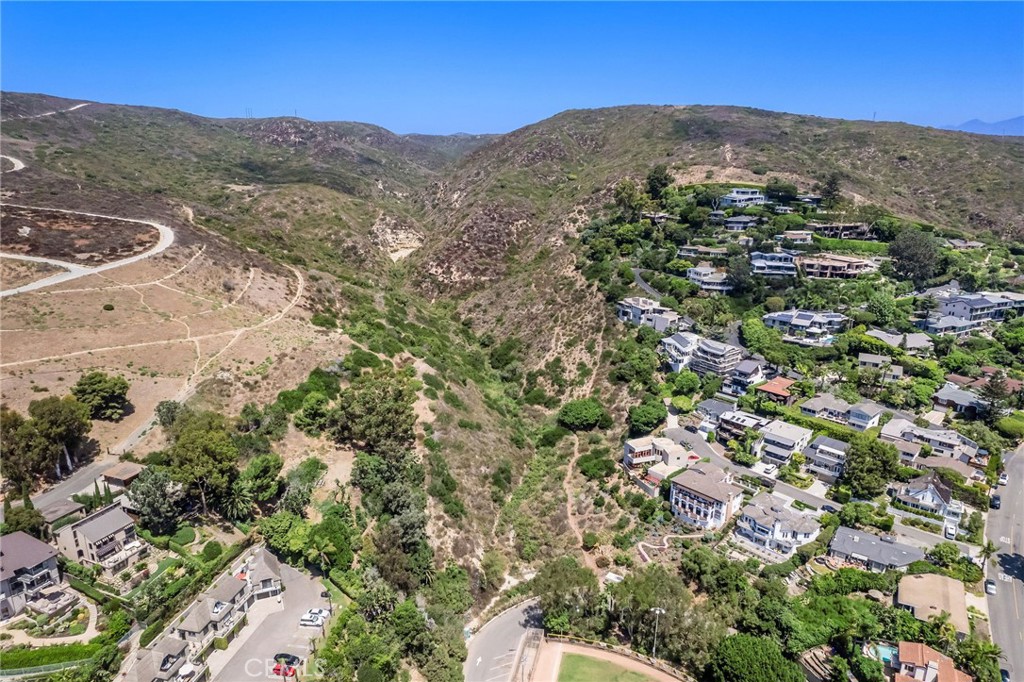 455 Bonvue