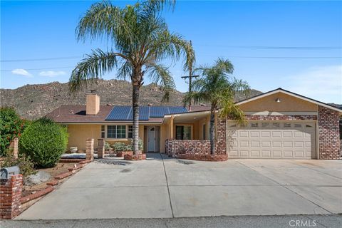 20410 little julies way riverside ca 92507