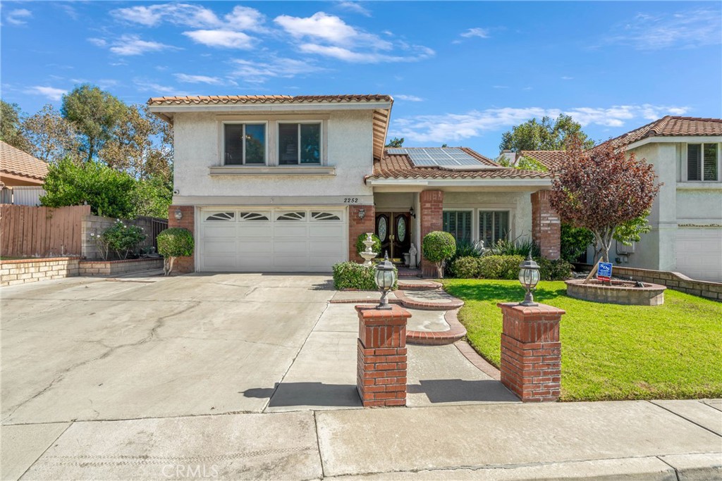 2252 Verbena Avenue