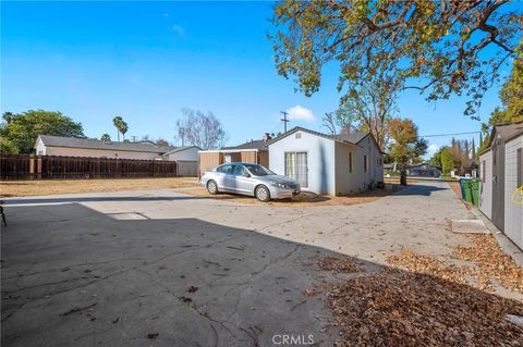 A home in Woodland Hills