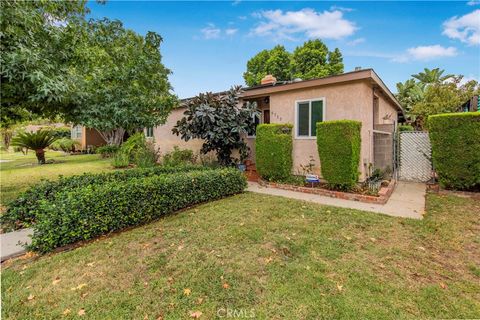 A home in Reseda