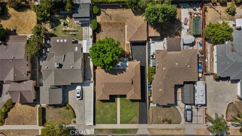 A home in Mission Hills (San Fernando)