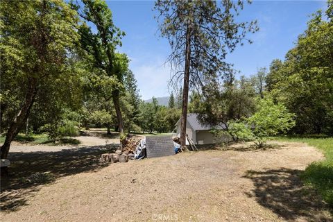 A home in Mariposa