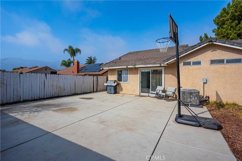 A home in Lake Elsinore