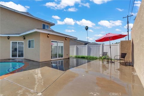 A home in La Mirada