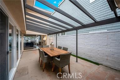 121 E Bay Front