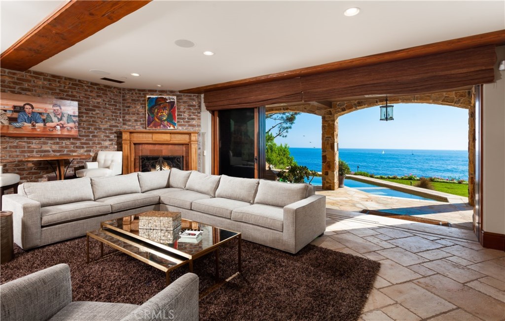 Shore Cliffs (SHOR) - Residential