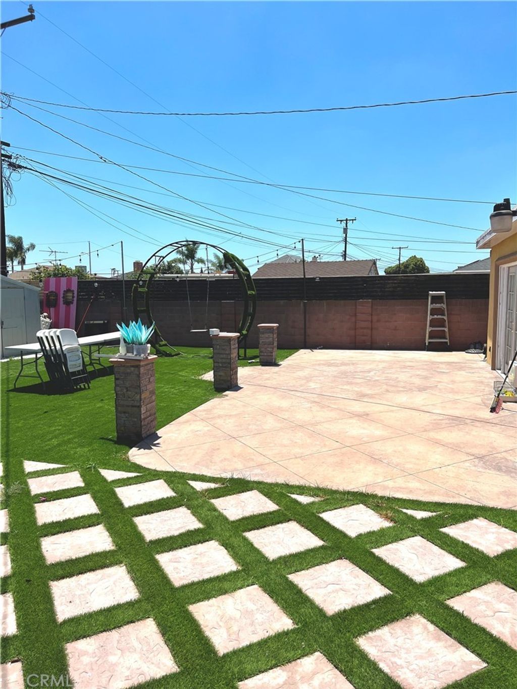 listing image 130721454466813345367