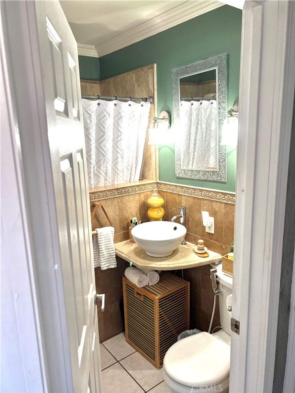 listing image 130724177750237024552