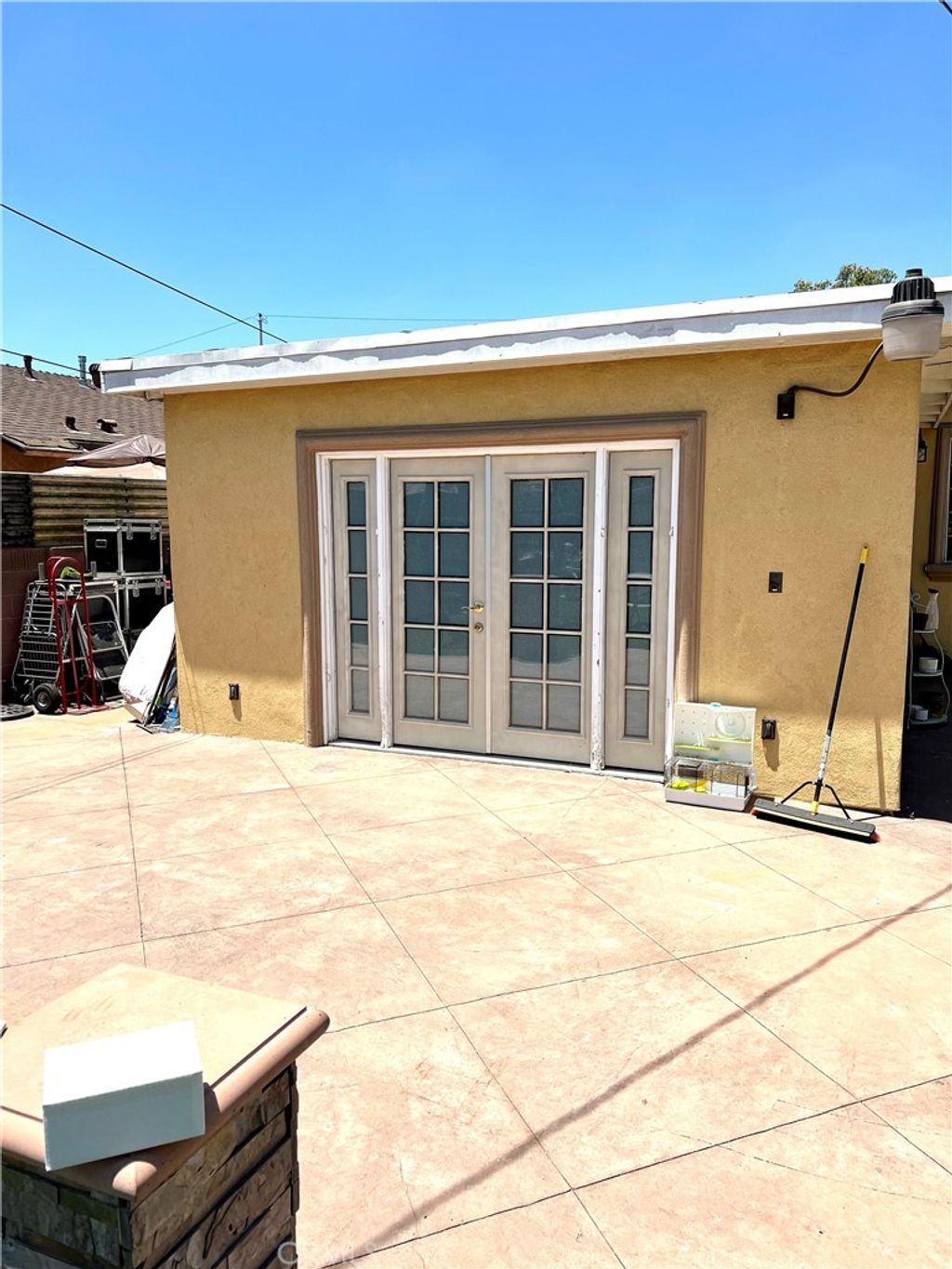 listing image 130721630819805635509