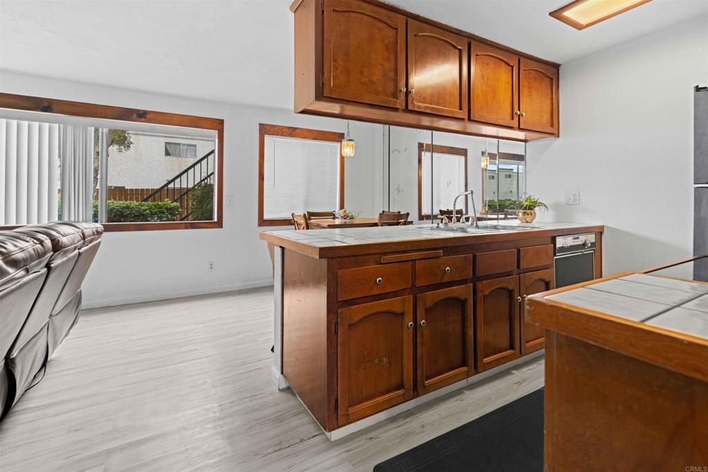 Photo 15 of 36 of 1274 Holly Avenue condo