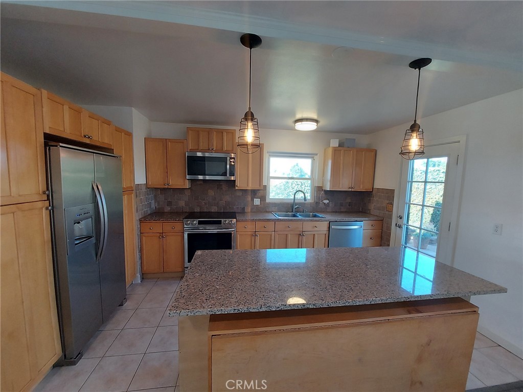 Mesa Verde North (MST1) - Residential Lease