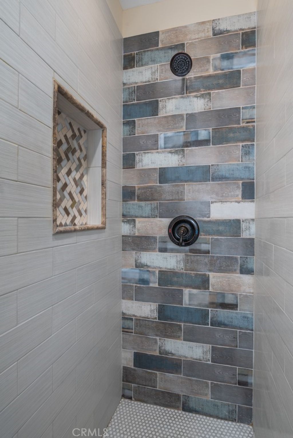 listing image 130720142721203191091