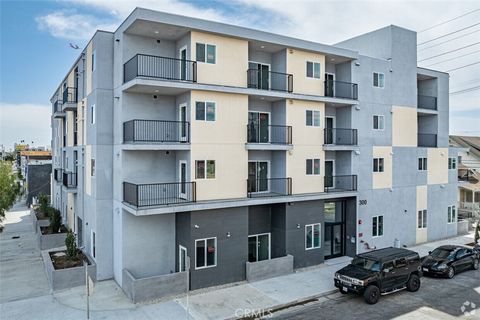 300 W 60th Street Los Angeles CA 90003