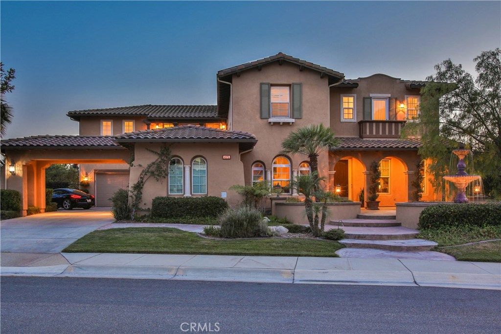 listing image 130721782613535106589