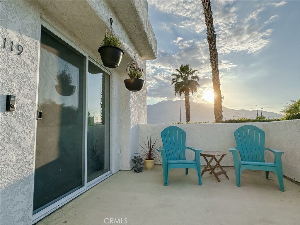 listing image 0