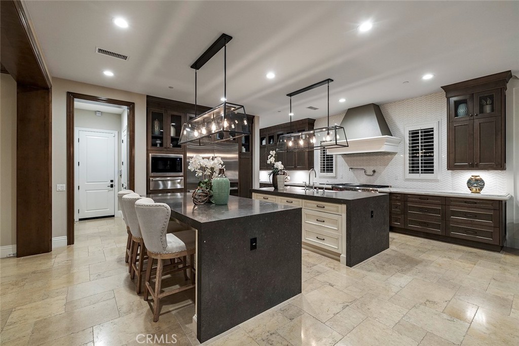 ,Alta Vista - Residential