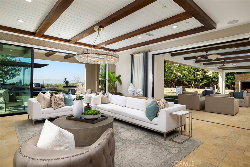 ,Alta Vista - Residential