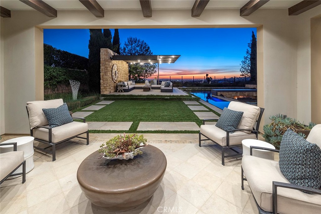 ,Alta Vista - Residential