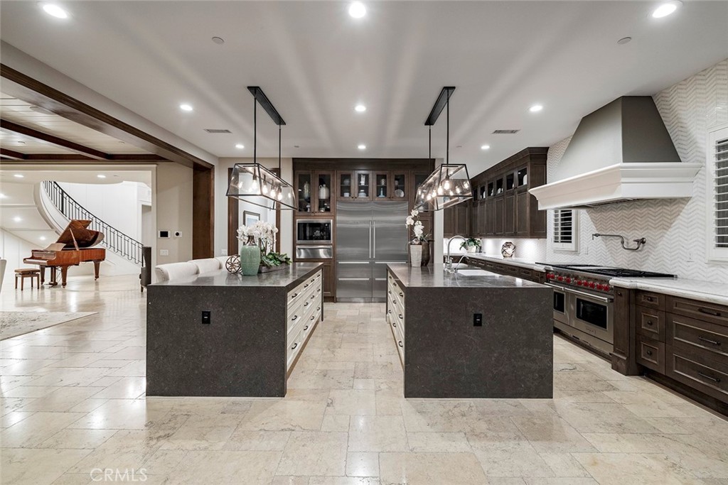 ,Alta Vista - Residential