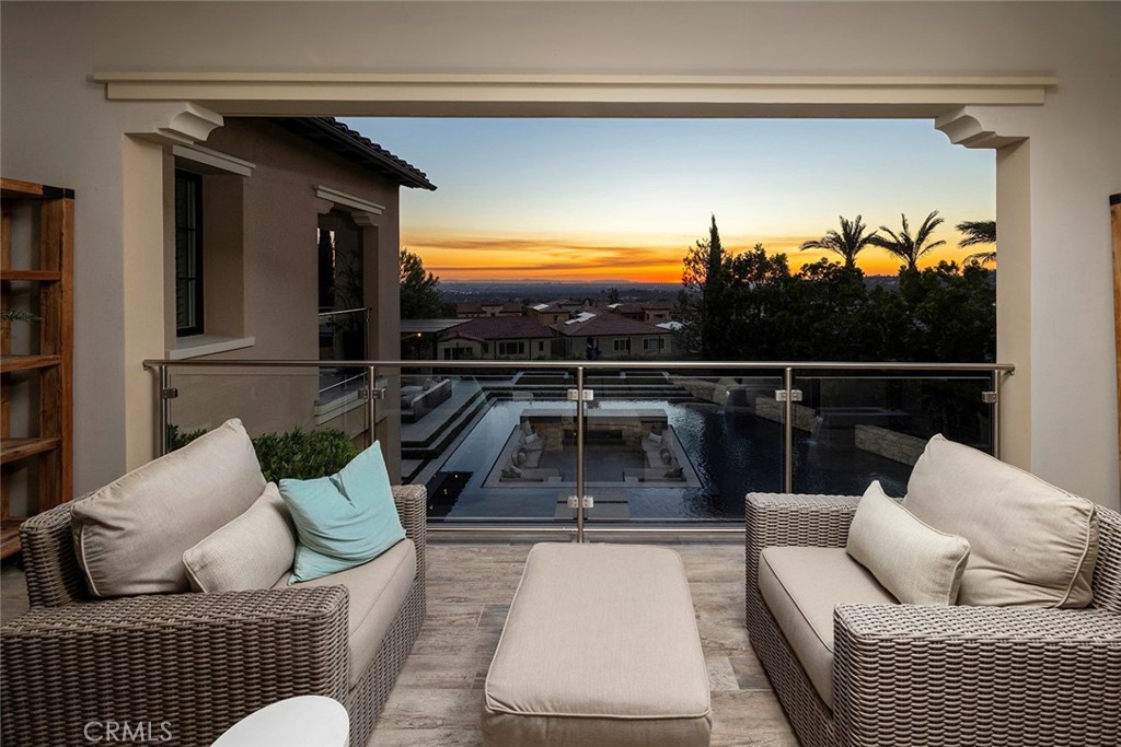 ,Alta Vista - Residential