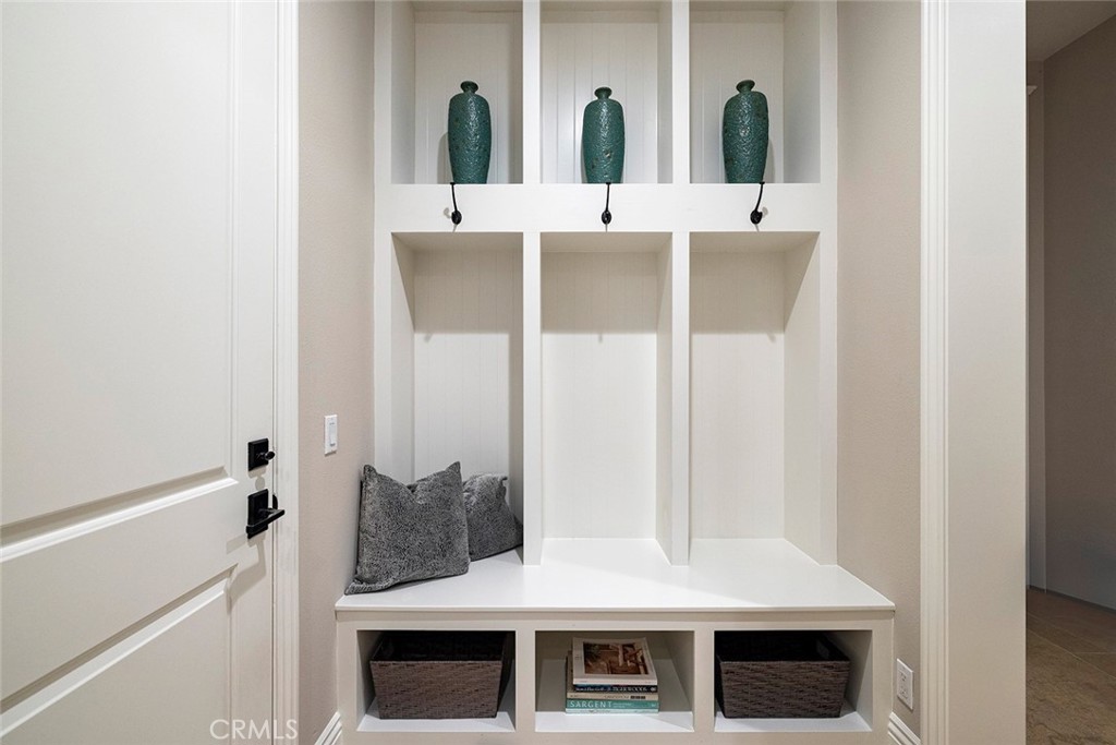 ,Alta Vista - Residential