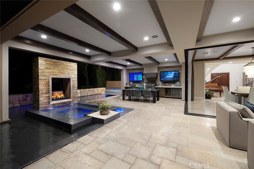 ,Alta Vista - Residential