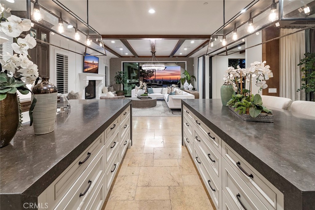 ,Alta Vista - Residential