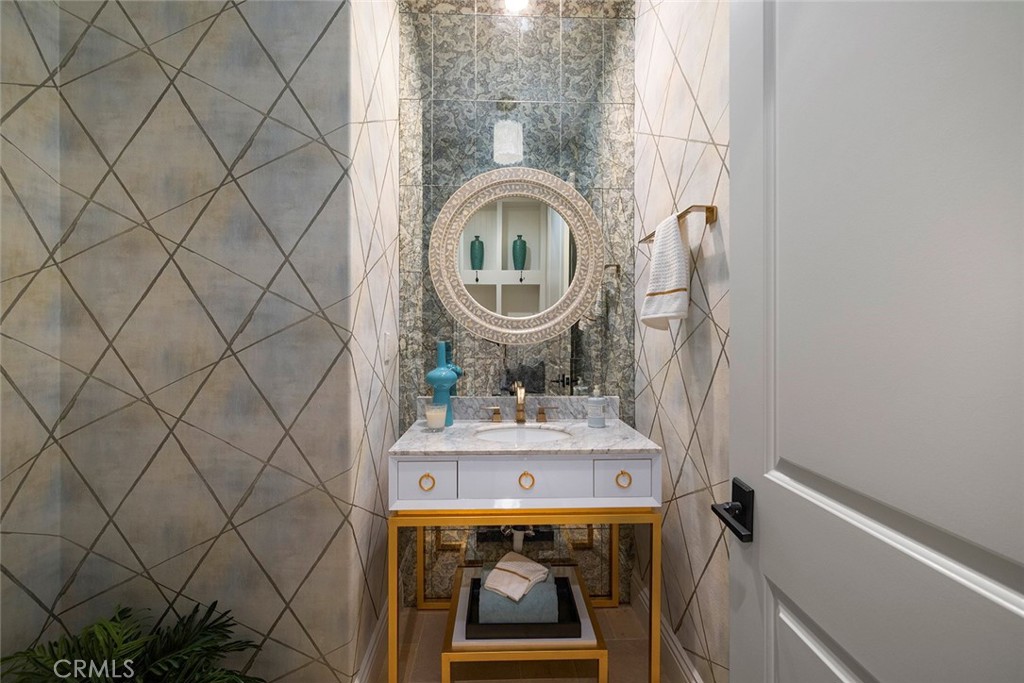 ,Alta Vista - Residential