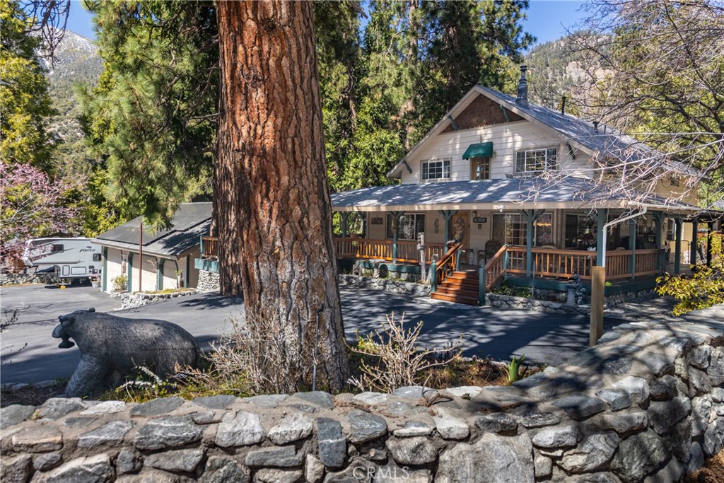 41208 Valley Of The Falls Drive