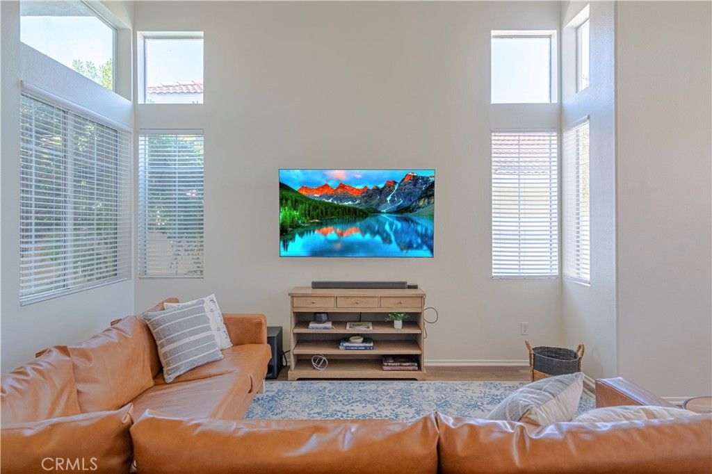 listing image 130723004526487388908