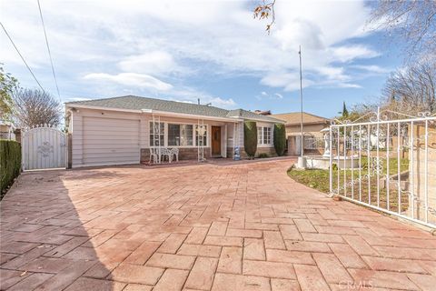 A home in San Fernando